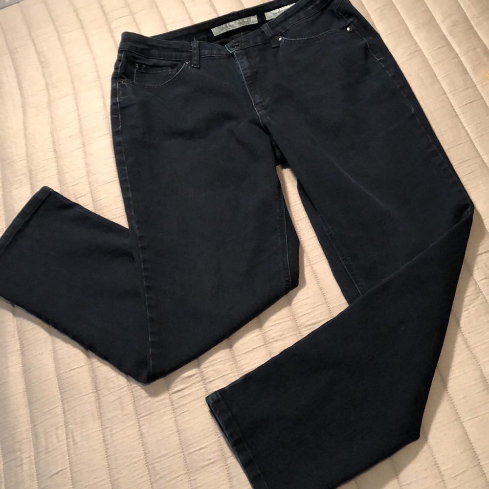 Jones New York Gramercy Curvy straight leg denim jeans